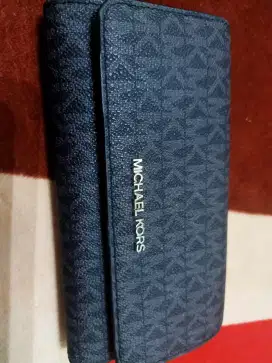 Dompet Michael Kors