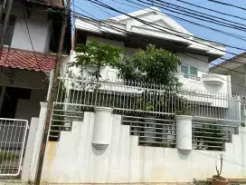 RUMAH MEWAH dan HOKI