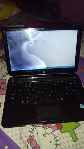 JUAL LAPTOP MERK HP SSD 128GB RAM, 2GB HARGA MINUS LCD SPEAKER SEMBER