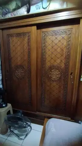 Lemari Kayu Jati 2 pintu Sleding Besar
