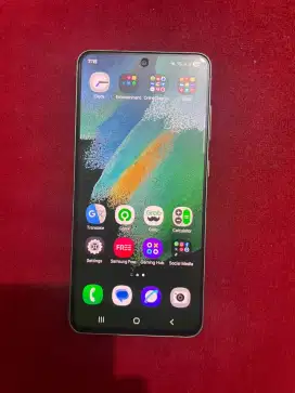 Samsung s21 fe 8/128 olive sein