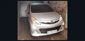 Toyota Avanza Veloz (2012)