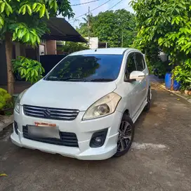 Suzuki Ertiga GX 2013 MT Tangan Pertama Dari Baru Mint Condition