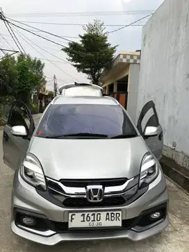 MOBILIO RS MT 2015