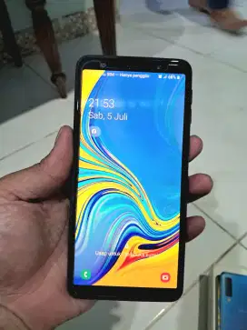 Samsung Galaxy A7 2018 4/64 Gb