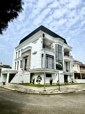 Dijual Rumah Mewah Hook 3 Lantai Cakep Banget Alam Sutera