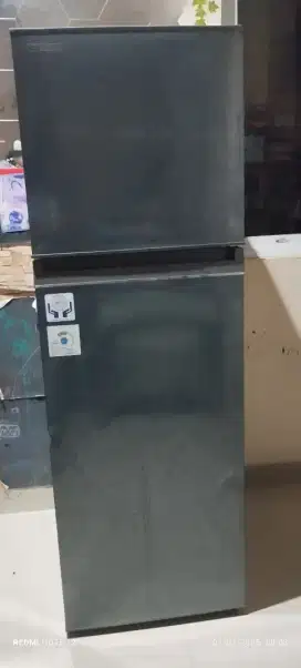 Kulkas Toshiba Inverter