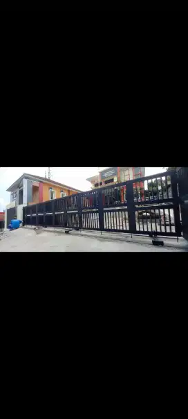 Pagar rumah elegan