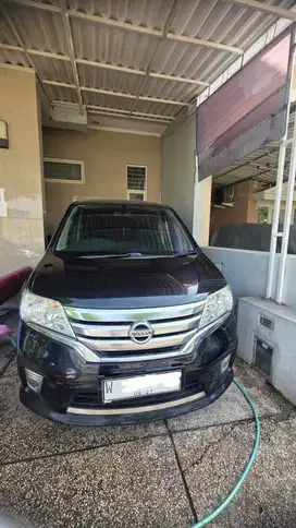 Nissan Serena 2014 Bensin