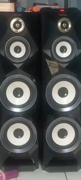 Speker aktif polytron