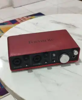 Soundcard DAW focusrite scarlett 2i2 gen 1