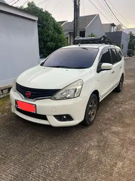 Nissan Grand livina 2013 Bensin