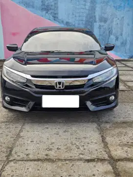 Km 55 ribuan civic turbo es sedan 2018 hitam