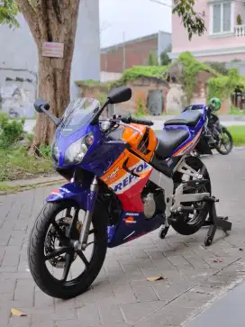 Jual Honda CBR OLD CBR150R Repsol 2004 original