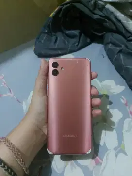 JUAL CEPAT SAMSUNG A04 4/64