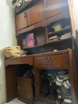 Lemari kayu jati
