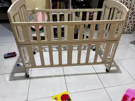 BOX / TEMPAT TIDUR BAYI + KASUR