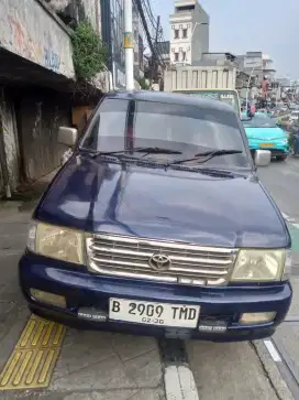 Toyota kijang lgx