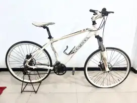 Sepeda Montague
