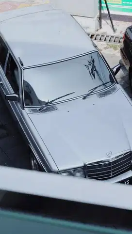 Mercedes Benz Tiger w123 e280 MT