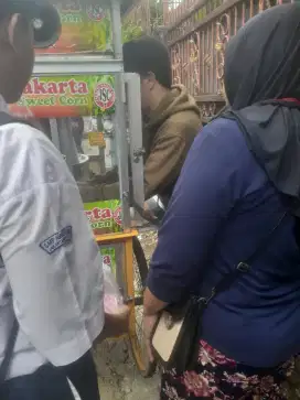 Jualan jasuke keliling