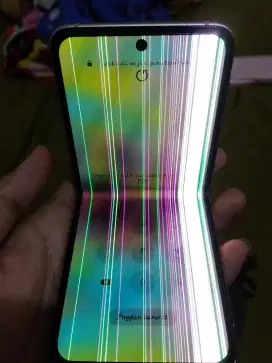 Z flip 3 8/256Gb