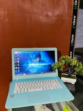 ASUS X441U | RAM 4GB | HARDISK 500GB | LAYAR 14 INC | NORMAL JAYA