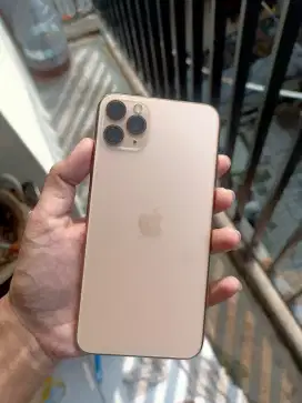 iPhone 11 promax 512 GB all operator