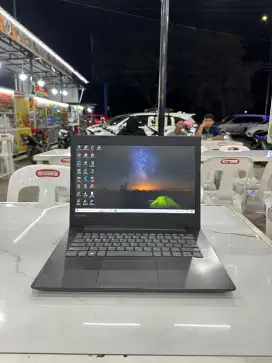 Laptop lenovo ideapad 330 ram 4gb ssd 128gb mulus no minus