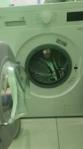 Mesin cuci LG 7kg