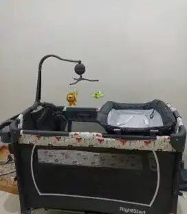 Keranjang bayi, box bayi, ranjang bayi Merk Rightstart