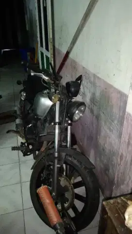 Benelli 200 evo