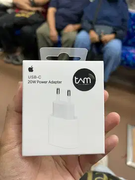 Apple iPhone 20W USB-C Power Adapter