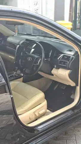 TOYOTA CAMRY V 2.5  harga 239jt Cash