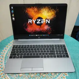HP RYZEN 5 5625U 1TBSSD/16GB RAM IPS FHD WIN 11