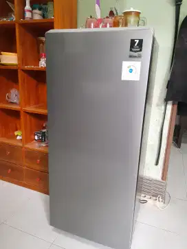 Dijual Kulkas merk Aqua 1 pintu