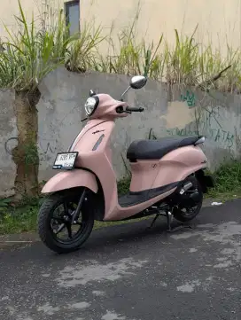 Yamaha Filano Tahun 2024 Warna Sakura Lengkap Aktif