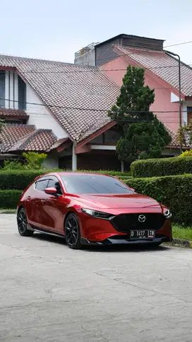 Mazda 3 2021 Red Soul Merah low km antik mulus mazda3 nik 2020 record