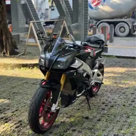 Aprilia Tuono V4 2015 mesin RSV4 murah mulus z900 R1 zx10r zx6r mt09