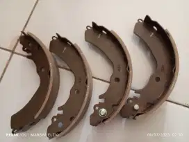 Avanza kanvas rem belakang