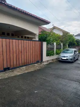 Rumah Luas Bebas Banjir Strategis Dataran Tinggi