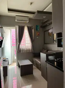 Sewa Apartement Green Pramuka City 2BR Full Furnish