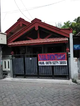 Rumah Siap Huni di Jemur Gayungan, 2KT 2KM, SHGB, Akses Mudah!