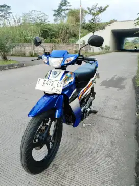 Yamaha f1zr tahun 2004
