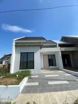 Rumah Cluster Fasilitas Kolam Renang Lokasi De Garden Tambun Utara