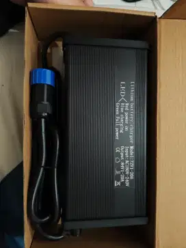 Fast Charging 20A 80V Motor Listrik Polytron All Type