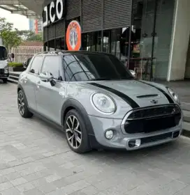 Mini Cooper S Warna Grey Th 2015 F55