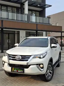 Fortuner VRZ 2.4 AT 2016 Low kilometer 71rb