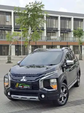 Xpander Cross Premium package 1.5 AT 2022 Tangan Pertama