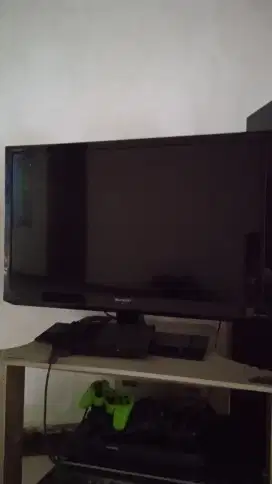 TV Sharp LED Aquos 32 + STB APPLE MATRIK